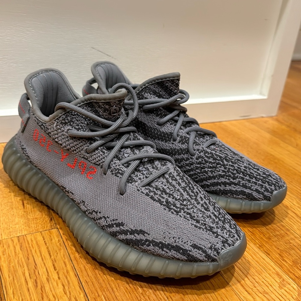 2017 Yeezy Boost 350 V2 Beluga 2.0